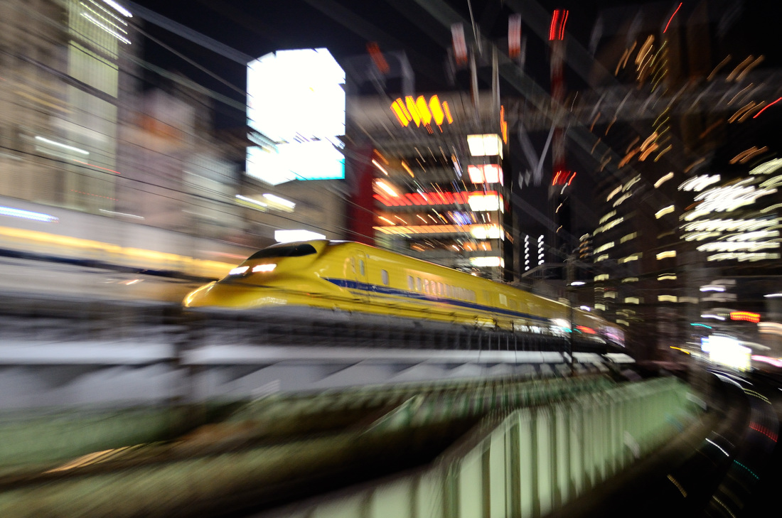ドクターイエロー撮影 ２６３ １ ８で撮る夜の黄色い新幹線 ツッチ の ｔｒａｉｎ ｐｈｏｔｏ ｂｌｏｇ