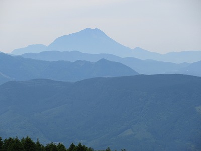 万年山（はねやま）_a0093965_215484.jpg