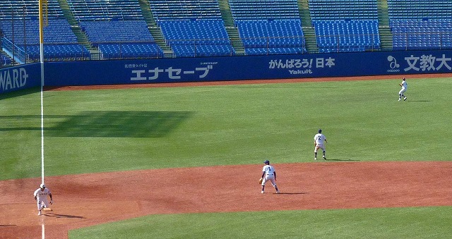 中央大対駒澤大　５月１３日　東都大学野球１部　後半_b0166128_10465416.jpg