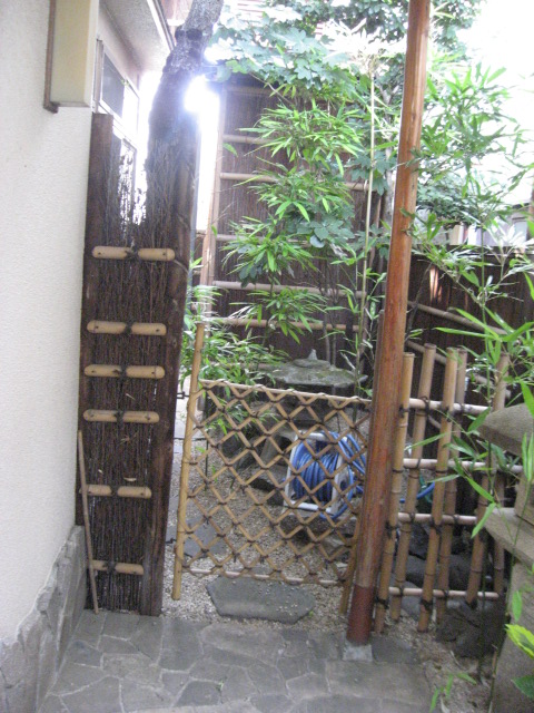 外観見学ツアーの威力_e0343145_2253591.jpg