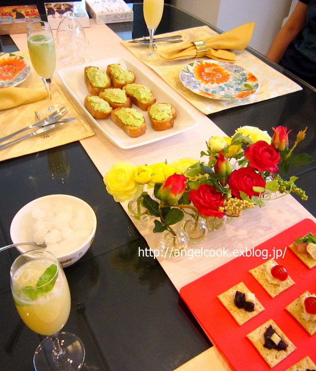 デス妻トークランチ : 天使と一緒に幸せごはん デスパレートな妻たち