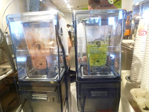 Jamba Juice(ジャンバ・ジュース)_c0152767_2218869.jpg