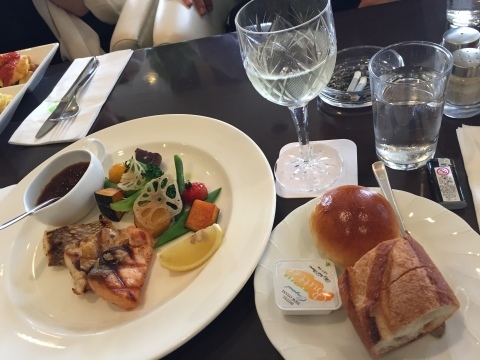 LOUNGE Belle Vue 青野二次会前ランチ_e0115904_14120993.jpg