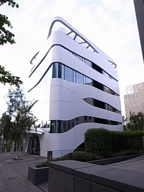 c0093205_1445850.jpg