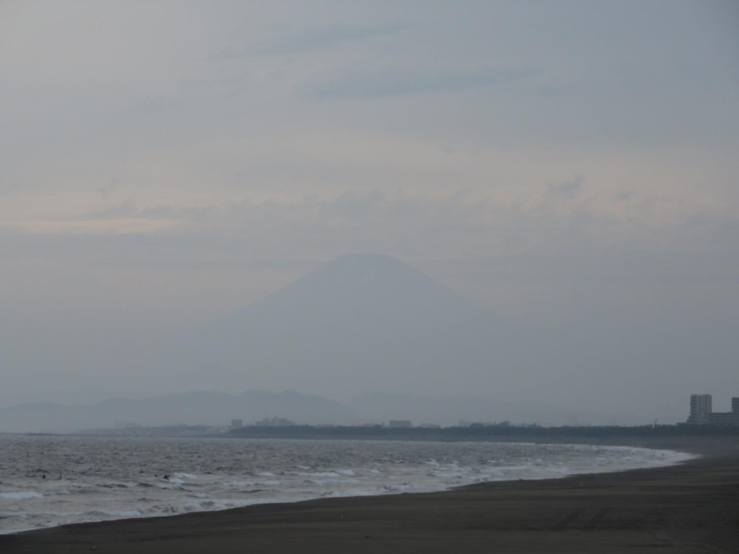 もうすぐ梅雨入り_a0293308_19114878.jpg