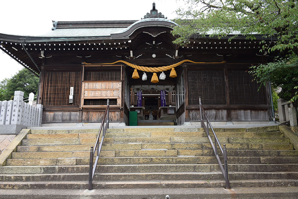 三木合戦ゆかりの地めぐり　その２１　～生石神社（石の宝殿）～_e0158128_14553996.jpg