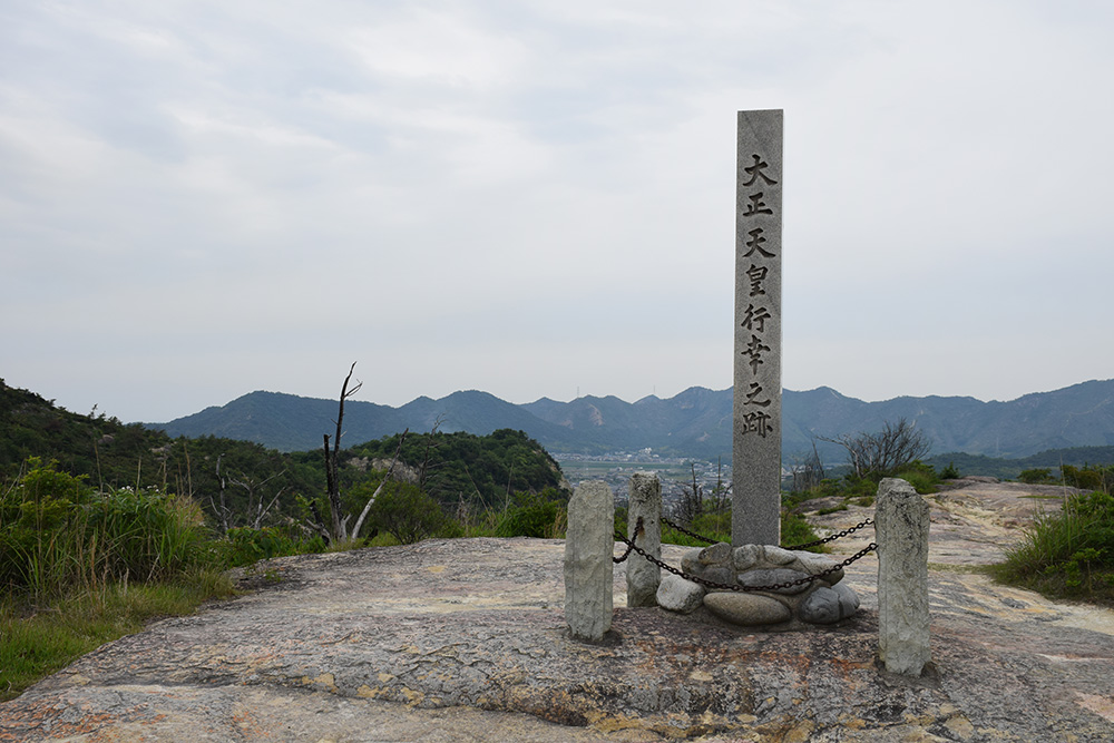 三木合戦ゆかりの地めぐり　その２１　～生石神社（石の宝殿）～_e0158128_15181935.jpg