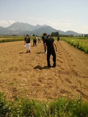 豆まき地獄　さくら国際北信キャンパス飯山教室_b0185245_16404154.jpg