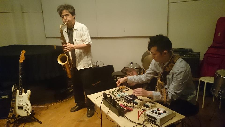 神保町 試聴室 松研 デュオシリーズ 松本健一 Sax 尺八 臼井康浩 G 加藤一平 G 写真 ギタリスト加藤一平のブログ