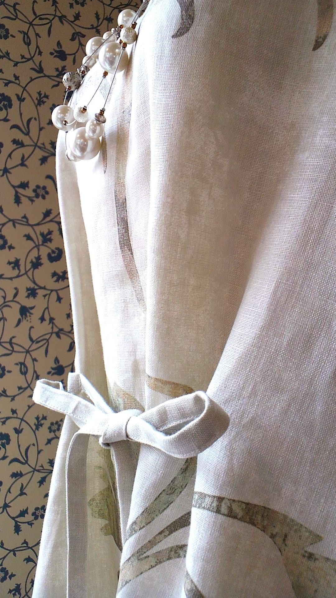 カーテン生地で作る洋服_c0157866_14292652.jpg