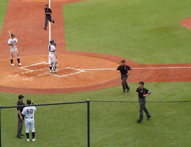 中央大対亜細亜大　５月１９日　東都大学野球１部　後半_b0166128_12254013.jpg