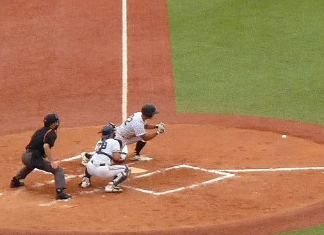 中央大対亜細亜大 5月19日 東都大学野球1部 後半_b0166128_12301596.jpg