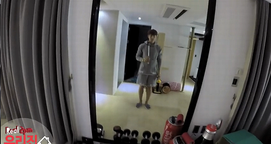 Real 2PM My House　～Junho Come On～_d0226794_01341209.png