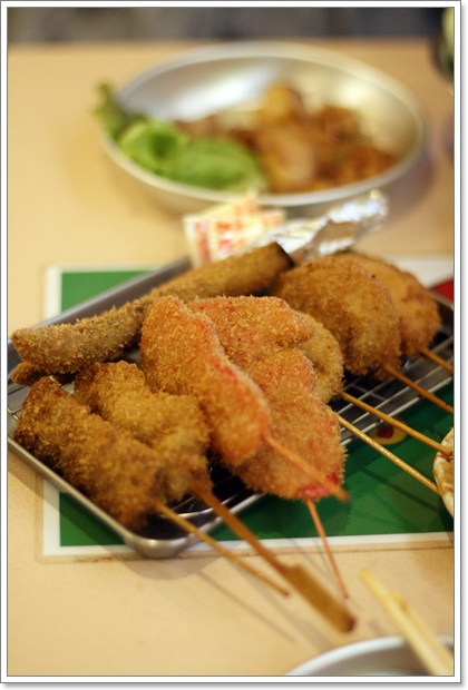 赤羽 大阪名物 串カツ田中 赤羽店 店内犬okのお店 My Toypoodle 赤羽 大阪名物 串カツ田中 赤羽店 店内犬okのお店 My Toypoodle