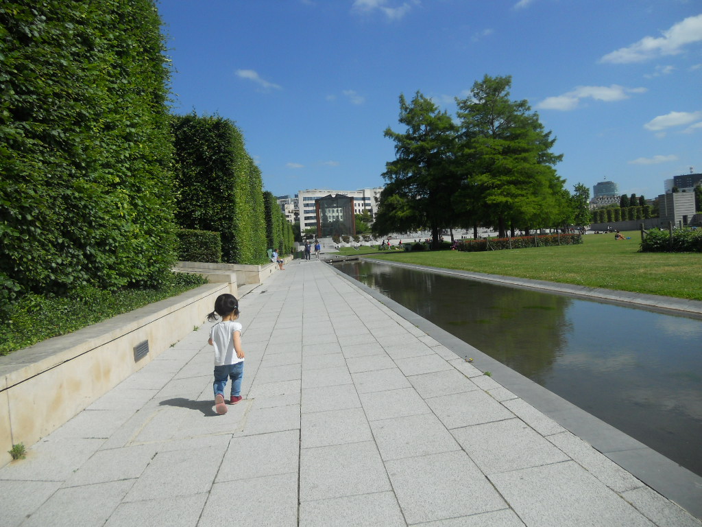 e0300042_8522460.jpg
