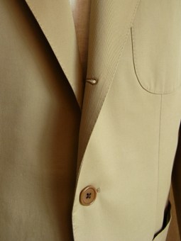 「上質なショートパンツ」&「新型のクールジャケット」 ~ コットン&リネン祭り! 編_c0177259_1643421.jpg