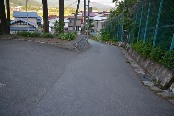 伊豆温泉(源泉名:不明)@由利本荘市矢島町・WEB秘湯_c0043361_6493679.jpg