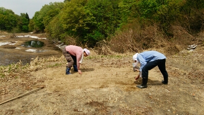 水撒き、種蒔き 古民家 2015/05/03_f0056270_148346.jpg