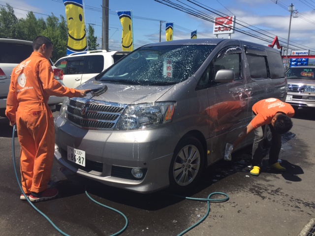 はい!日曜日は社長ブログランクルハマー時々ベンツ_b0127002_19461467.jpg