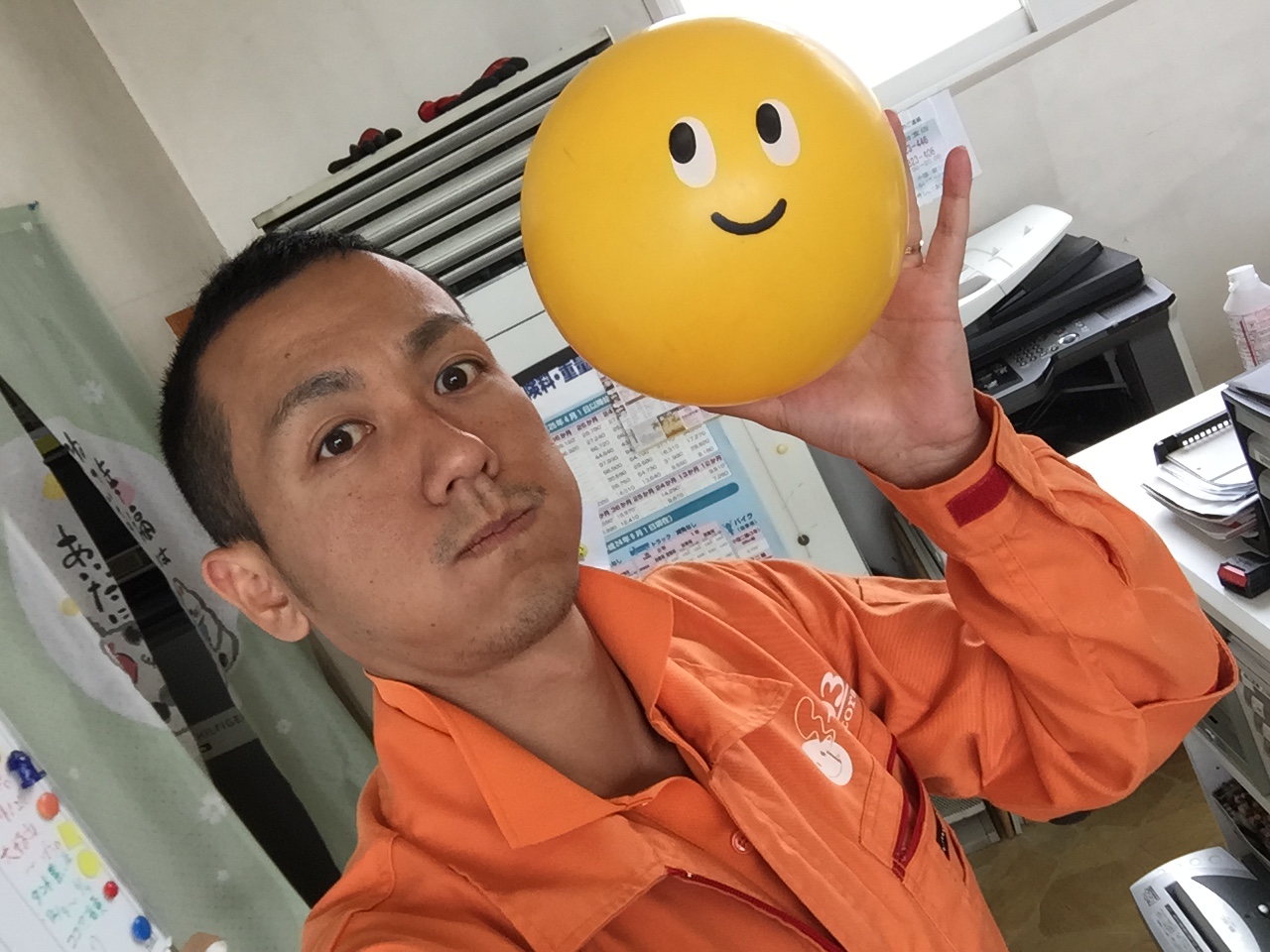 はい!日曜日は社長ブログランクルハマー時々ベンツ_b0127002_20231485.jpg