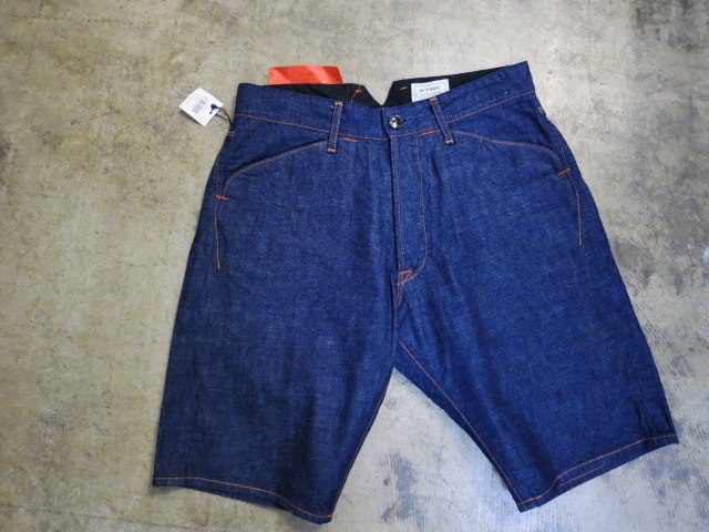 Kato の夏です。Kato のSHORTS です。。。尾錠付きDENIM SHORTS！★！_d0152280_2343617.jpg