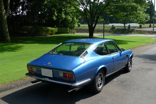 Fiat Dino coupe on the road_a0129711_1133155.jpg