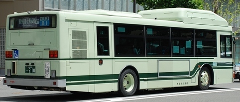 京都市交通局の富士7E_e0030537_00361795.jpg