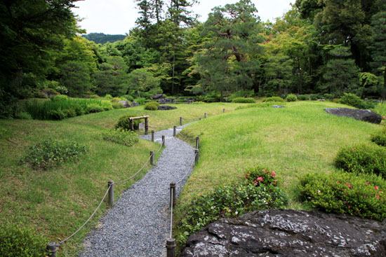 無鄰庵 緑いっぱい_e0048413_20151858.jpg
