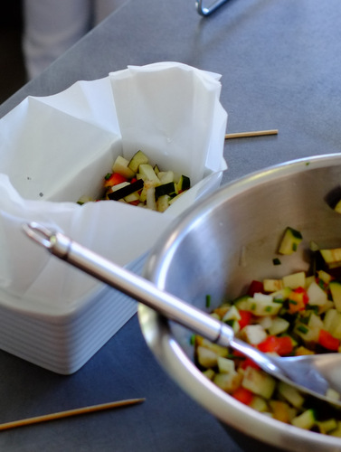 「ニューカレドニア フランス料理 料理教室、マカロン作り」_a0000029_204211.jpg