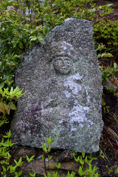 因島　白滝山の石仏　-　Ⅰ　　　　　　　　　　　　　　　　　　広島県・尾道市因島_d0149245_2213487.jpg