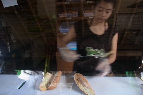Swich はどの店舗で買っても美味しい件 ＠Swich To Go,  Kuta (\'15年4月)_f0319208_17374314.jpg