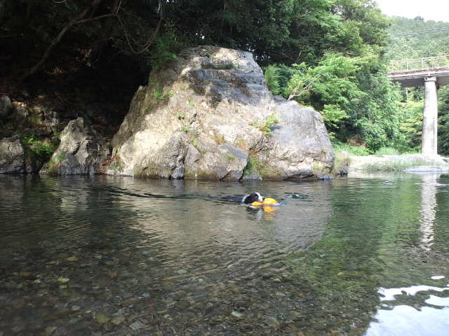 d0224111_23093484.jpg