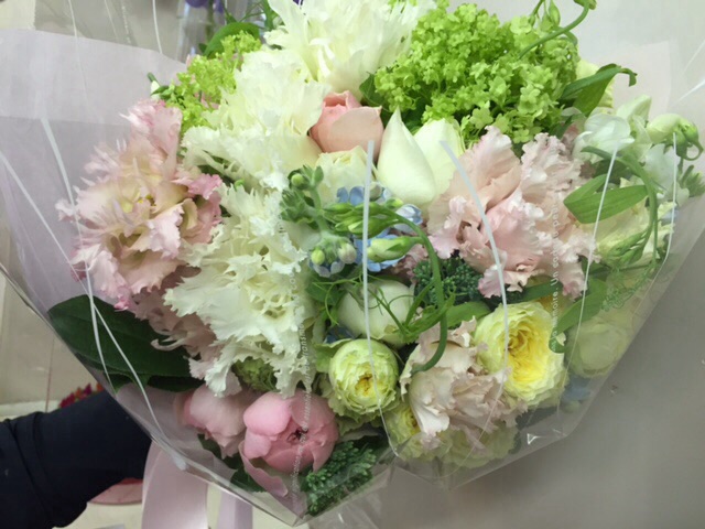 季節の花束に トルコキキョウ を ウエディング 装花専門店 Misena ブログ