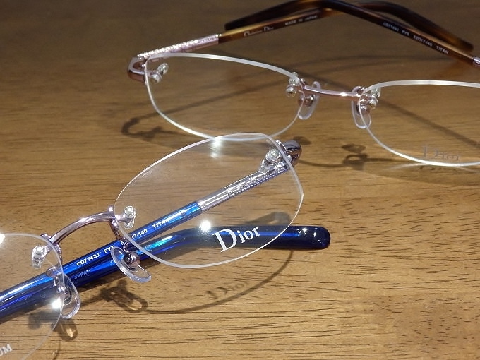 ★Dior　カナージュ柄メタルフレーム入荷しました★メガネのノハラ　イオン洛南店　京都　子供メガネ専門店　トゥインクルキッズ_f0338654_19295683.jpg