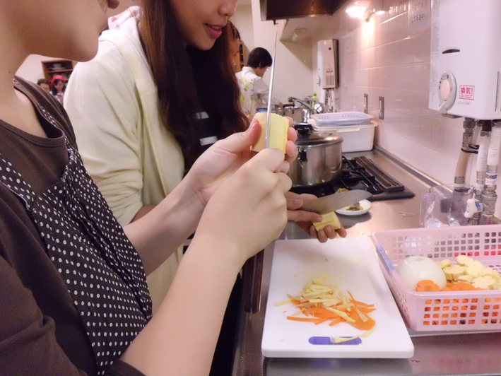 火曜朝教室≪カレー・パーティー≫_e0175020_16574462.jpg