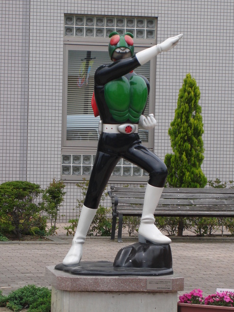 石巻市は石ノ森章太郎のキャラクターがいっぱい でろん子の転勤妻日記