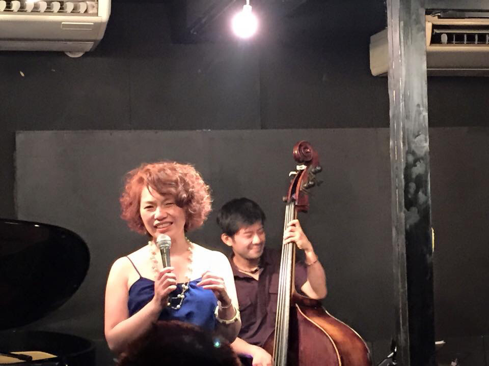 5月後半のライブ。もうとっくに6月ですね(^_^;)_d0123425_09295065.jpg