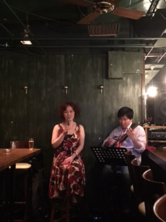 5月後半のライブ。もうとっくに6月ですね(^_^;)_d0123425_09295126.jpg