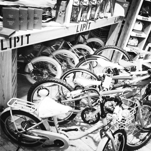 『LIPIT KIDS !』KIDS キッズ おしゃれ子供車 おしゃれ自転車 オシャレ子供車 子供車 リピトデザイン_b0212032_18214585.jpg