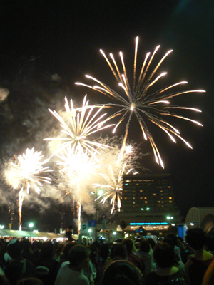 みなとこうべ海上花火大会2011_e0338157_15253732.jpg