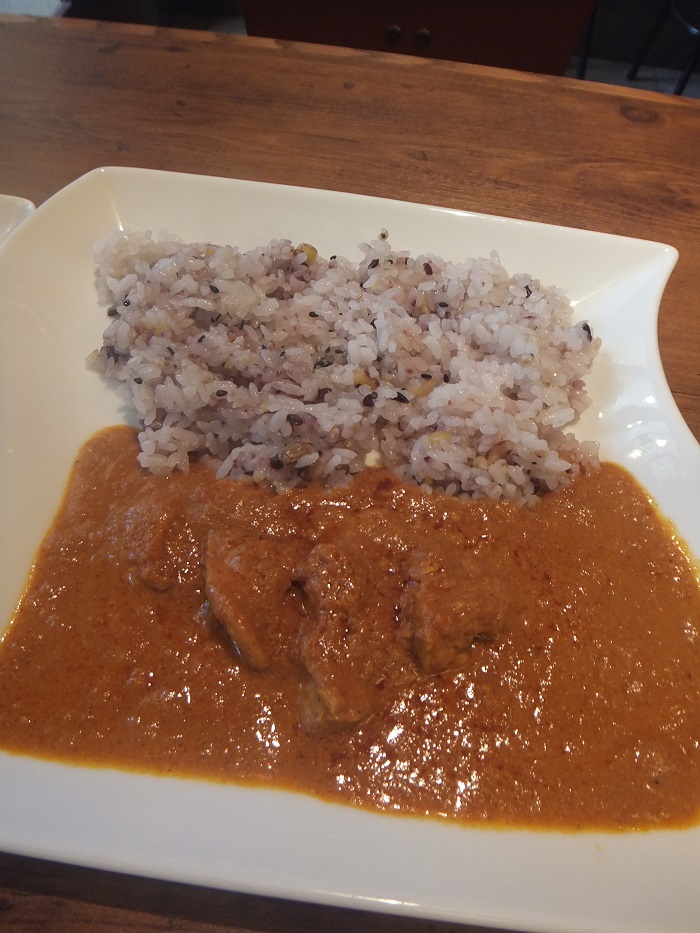 ◆yuByum（ヤブヤム）　　～特製キーマカレー～_f0238779_8404169.jpg