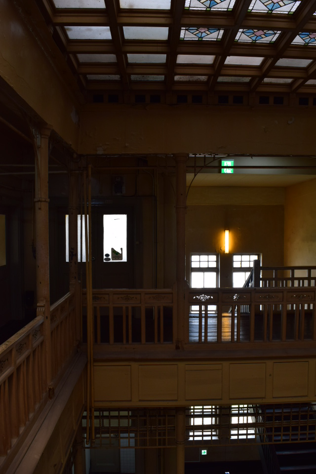 福岡県北九州市若松の上野海運ビル(大正モダン建築探訪)_f0142606_8412366.jpg