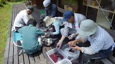 もりもり織り物　さをり織り体験とコンサート　時々　？？？_b0126307_13430454.jpg