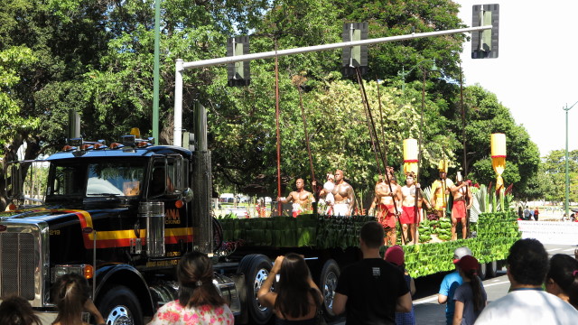 The 99th Annual King Kamehameha Floral Parade_f0293800_162306.jpg