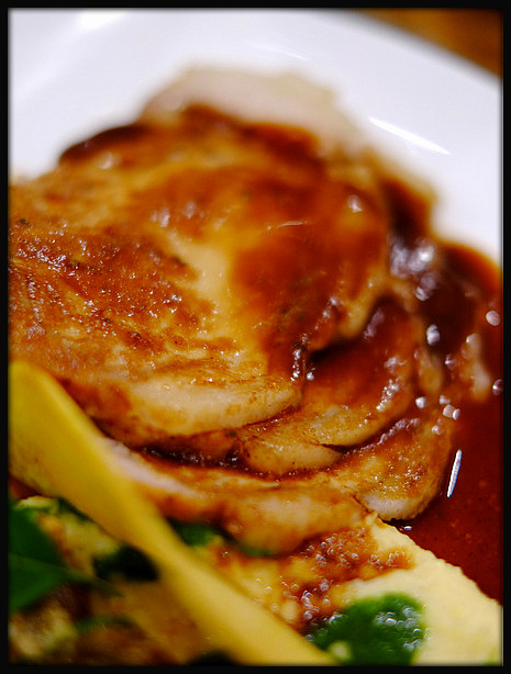 「ニューカレドニア 地元の人が通うAu P\'tit Cafe(オープティカフェ)」_a0000029_1247259.jpg