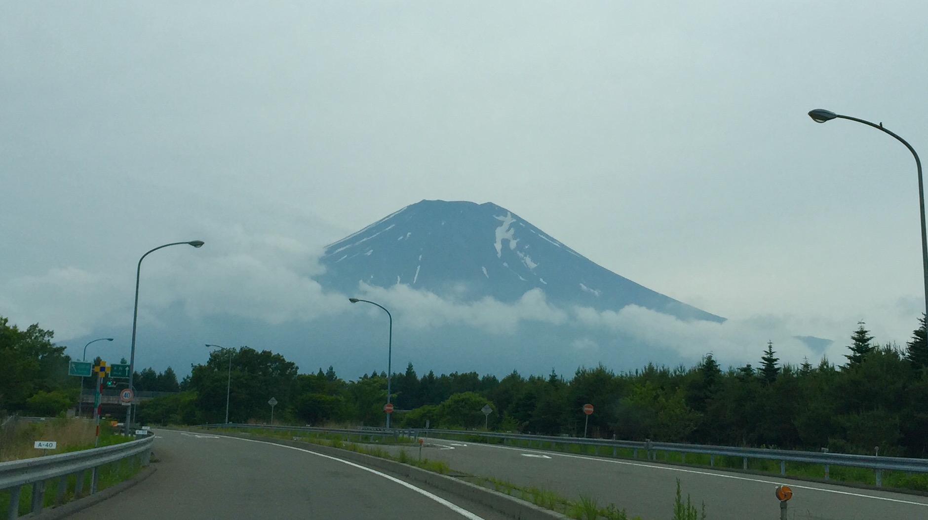 快晴ではないですが・・・_a0326106_21395722.jpg