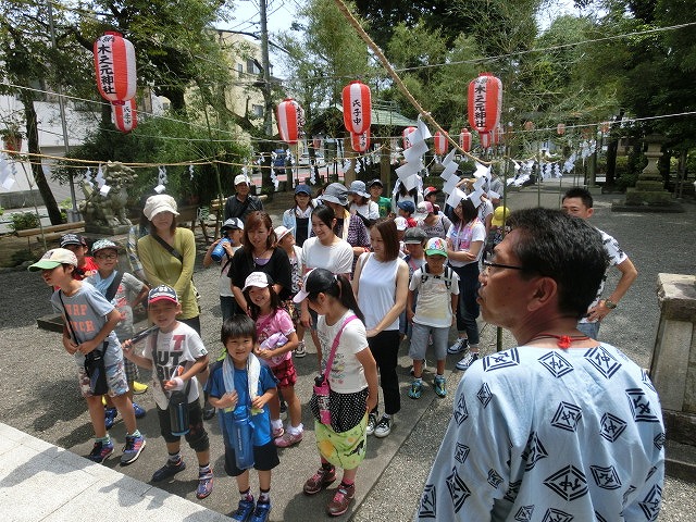 今年も駿河台三丁目は50名で参加　吉原祇園祭で西仲町さんの山車の引き回し_f0141310_7154720.jpg