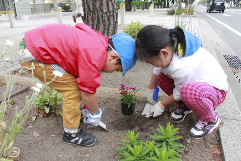 十和田ガーデン花街道×三本木農業高校「命の花プロジェクト」_f0237658_09005618.jpg