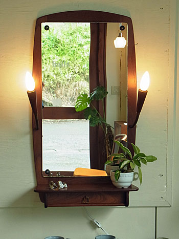 mirror_c0139773_18221199.jpg