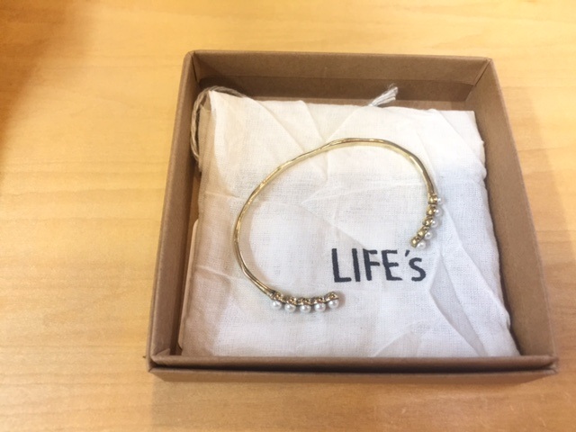 トゥデイフル TODAYFUL　Five Pearl Bracelet_e0076692_1714829.jpg